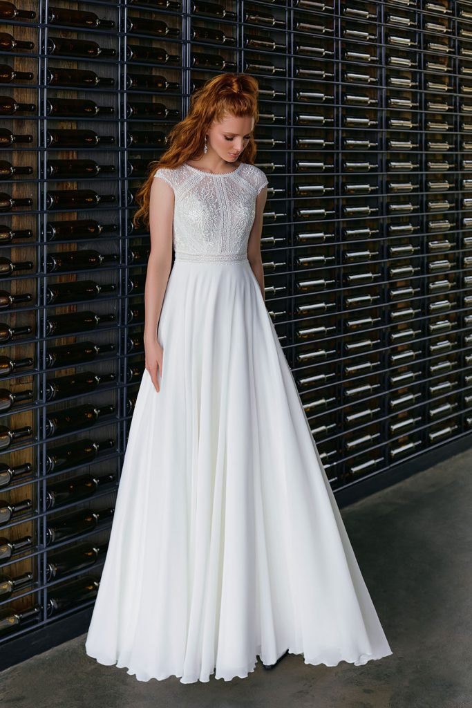 suknia ślubna na mały biust 2021